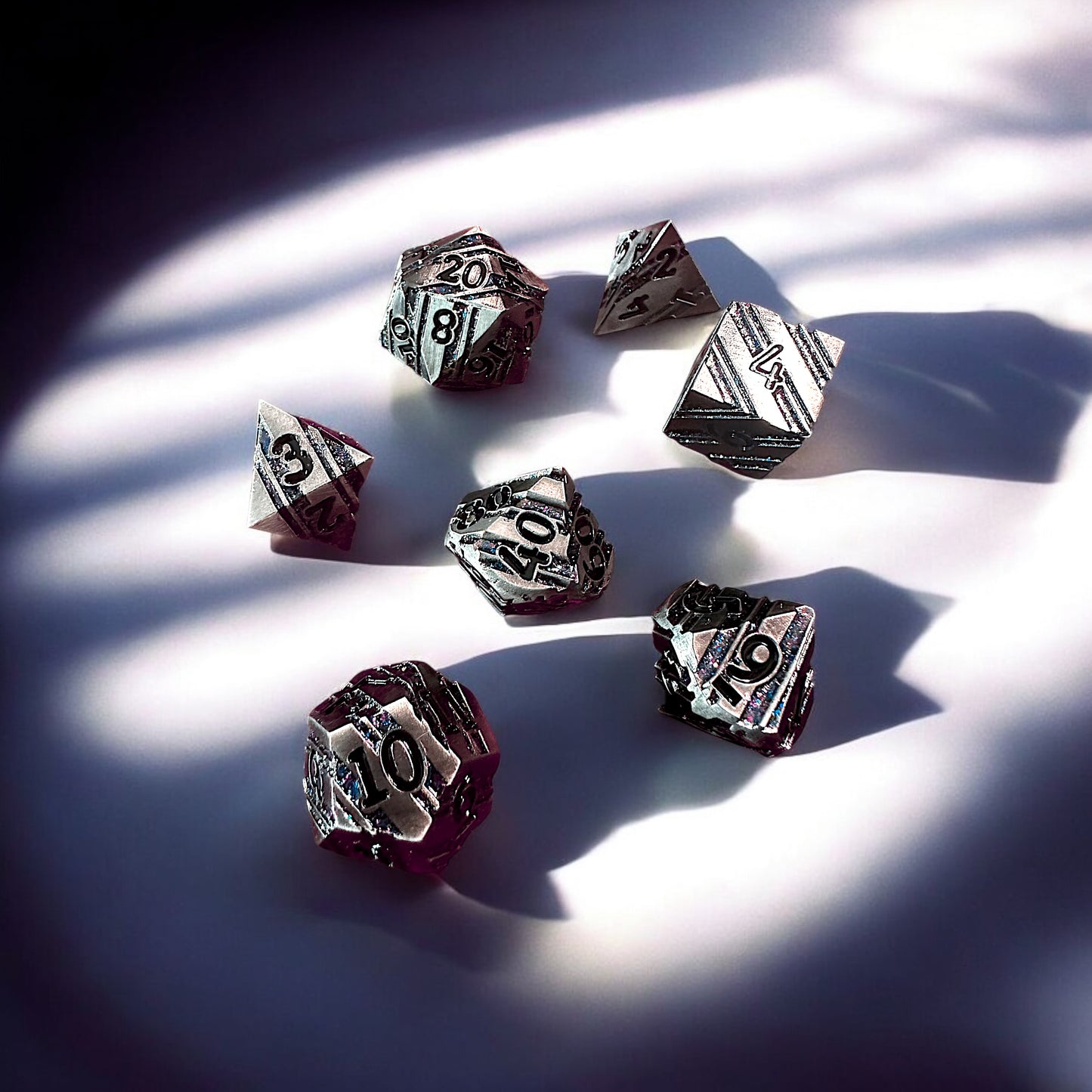 Metal Glitter Striped DND 7 Piece Polyhedral Set